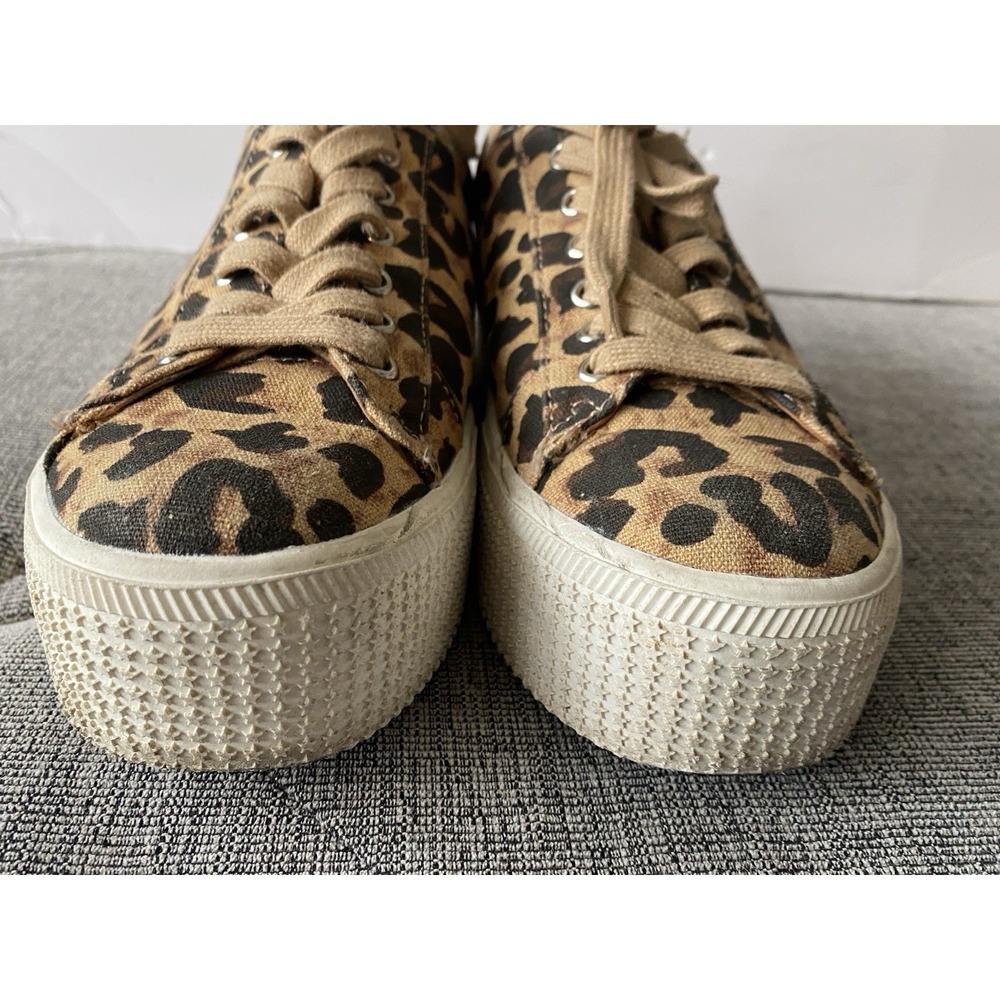 Steve Madden Women's Holmes  Platform Leopard Print Sneaker. Size 8.5 - Picture 5 of 7